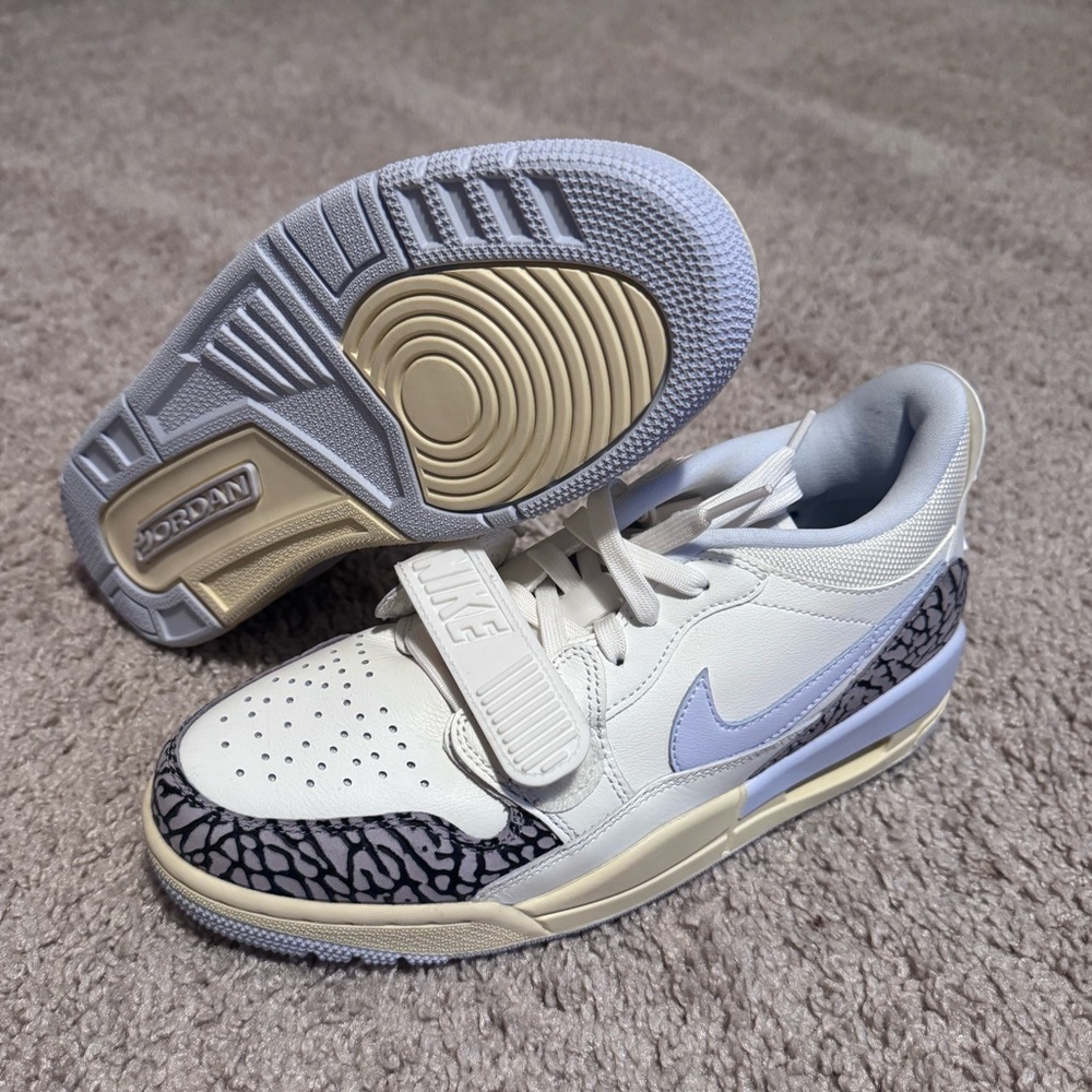New Nike Women's Air Jordan Legacy 312 Low - Sail (FQ7827-101) Size 8